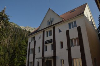 Домбай. Отель Alpenhouse.