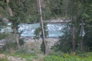 Домбай. Воды реки Аманауз.