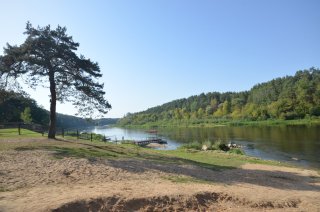 Станция спасателей парка Лососна.
