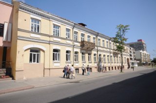 Ожешко 34.