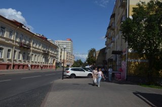 Перед цветочным на Ожешко.