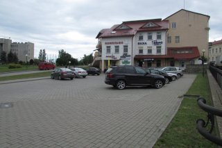 Стоянка на Виленской.