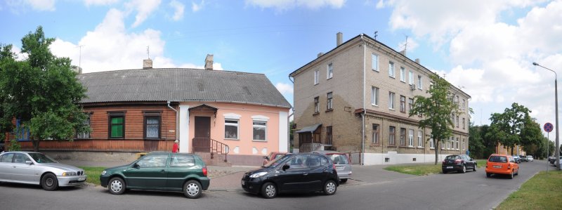 Панорама начала улицы.