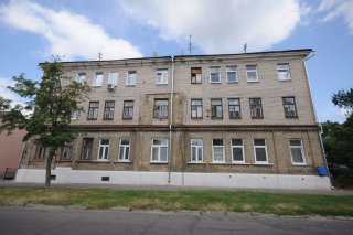 Дом №4. Когда то был одноэтажным.