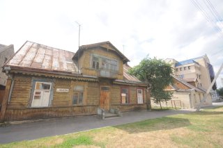 Дом №7.